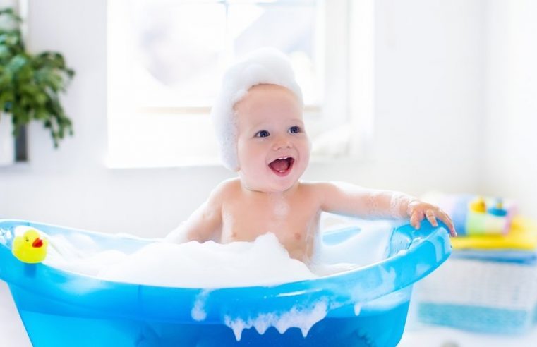 Bebek Banyosu Nasıl Olur, Kullanılacak Malzemeler Nelerdir