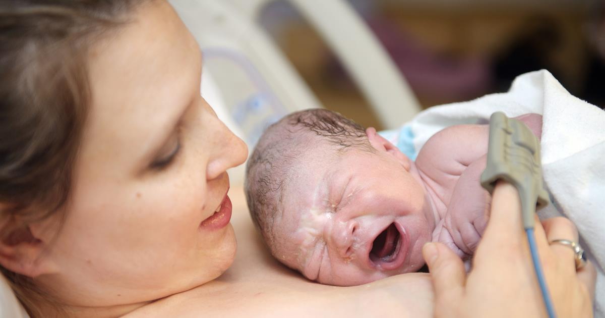 Kuru Bebek Cildi: Nedenleri, Belirtileri ve Ev Çözümleri